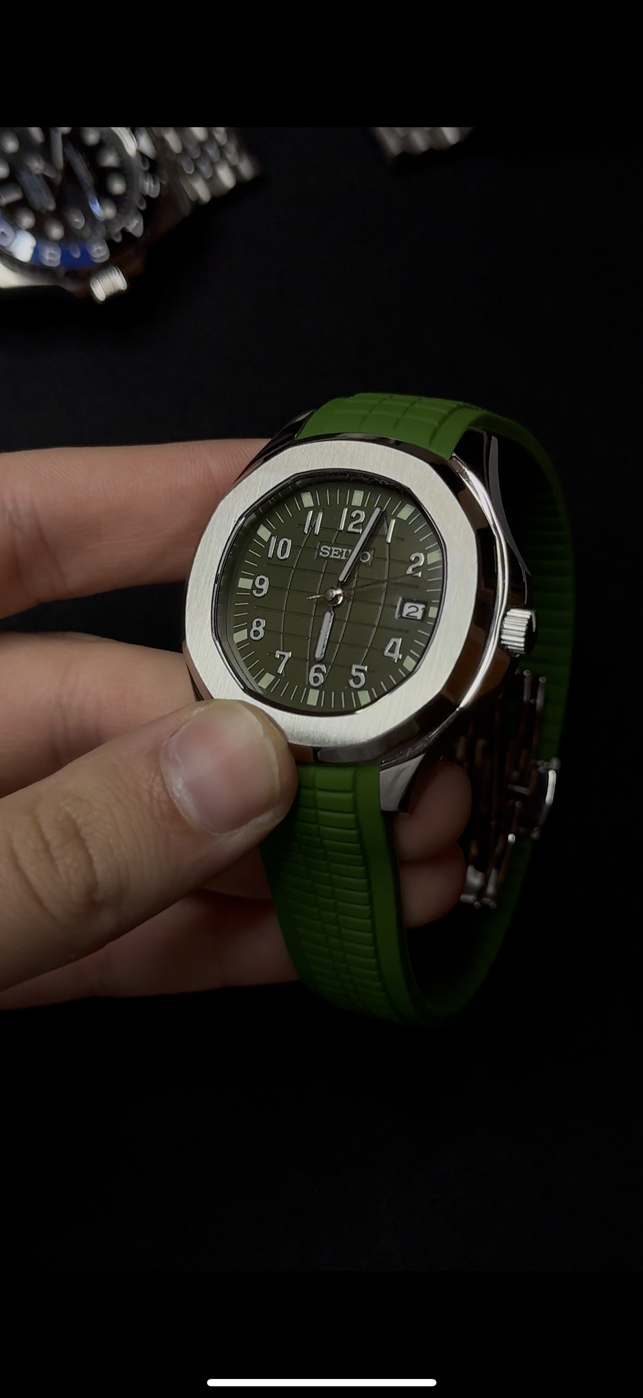 Seiko Nautilus Mod 42mm Olive Green (Green Band)